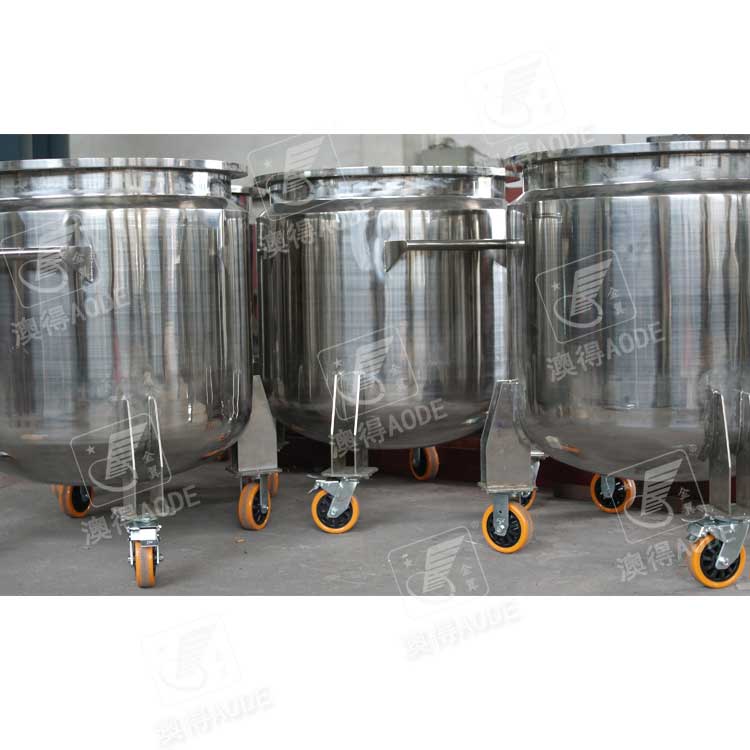 夾(jia)層冷卻(què)拉缸