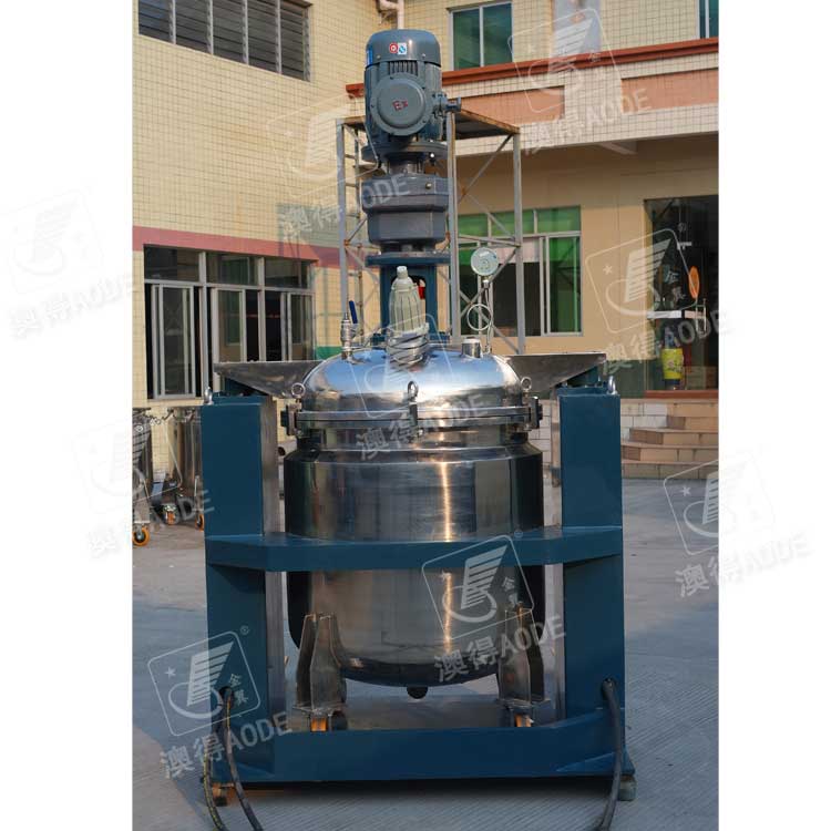 龍(lóng)門式液(yè)壓升降(jiang)脫泡機(ji)